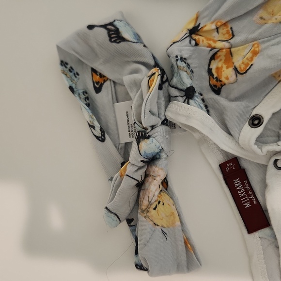 Milkbarn 3 Piece Pajama Set-One Piece, Blanket and Hat - Picture 2 of 9